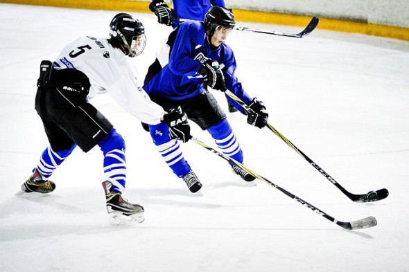 Porokeisarien lahja Suomen jääkiekolle, Jouni Porsanger ensimmäisellä yhteisvuorolla. (kuva: Jussi Leinonen) 